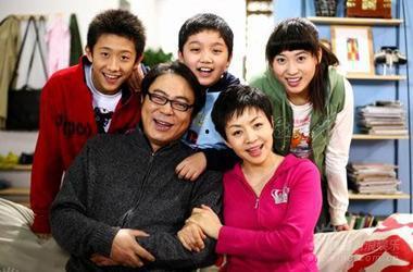 家有儿女第二部在线观看,重温童年的欢乐时光  第1张